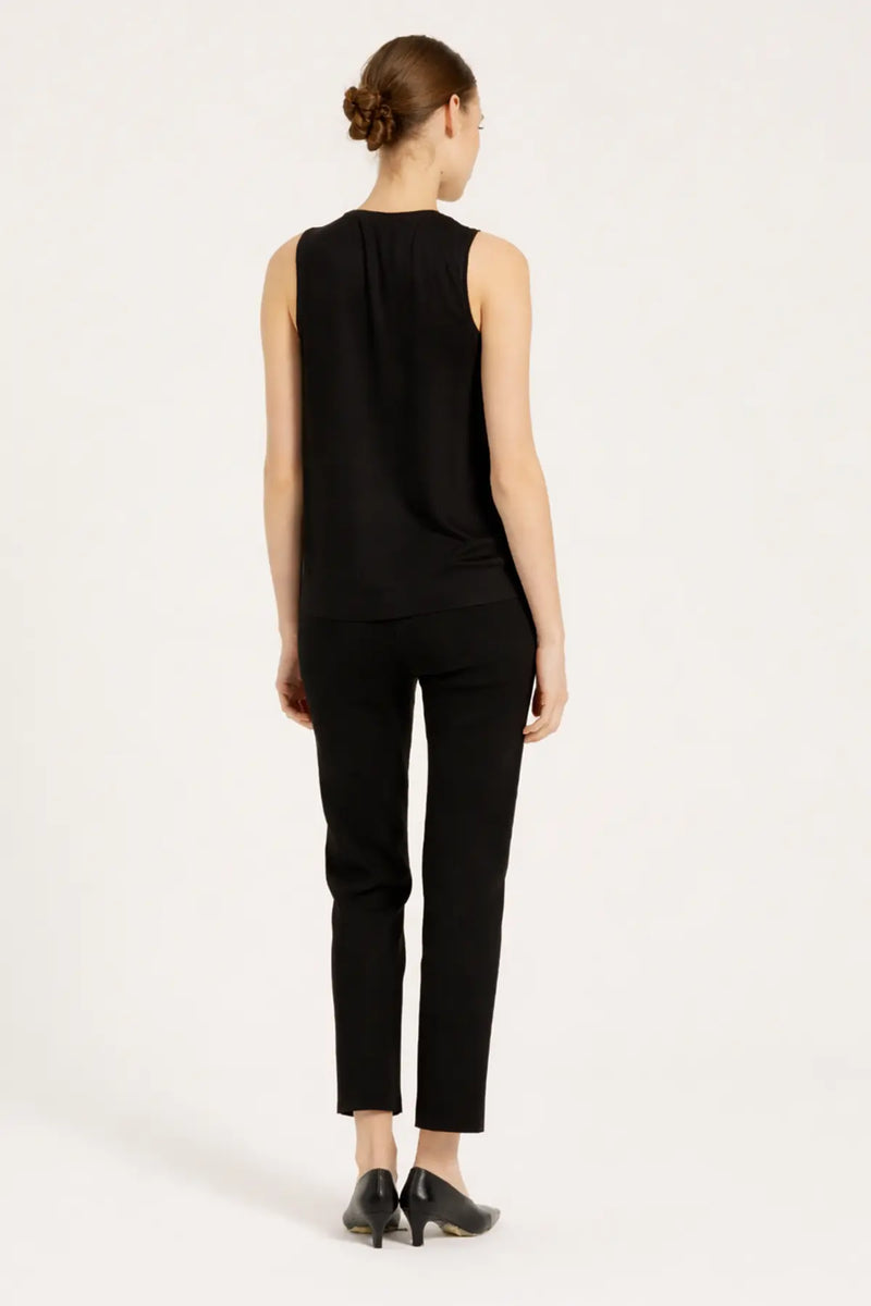 Siyah Bisiklet Yaka Örme Kadın Atlet