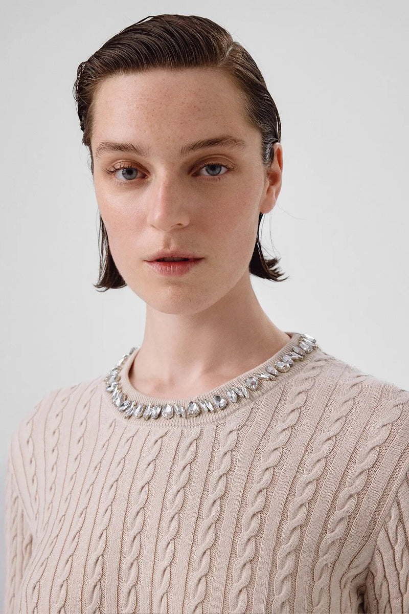 Açık Bej Yakası Taş İşlemeli Kadın Kazak  Mısırlı 1951