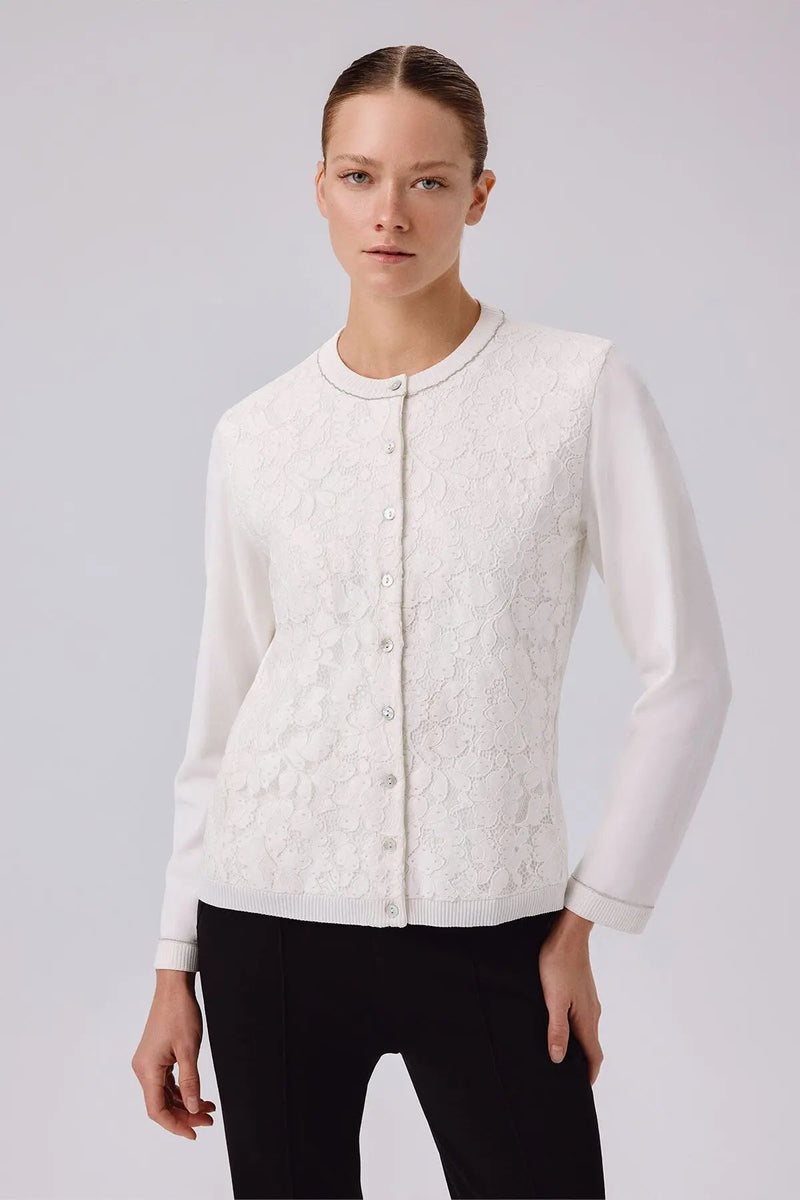 Ekru Dantel Detaylı Düğmeli Kadın Hırka