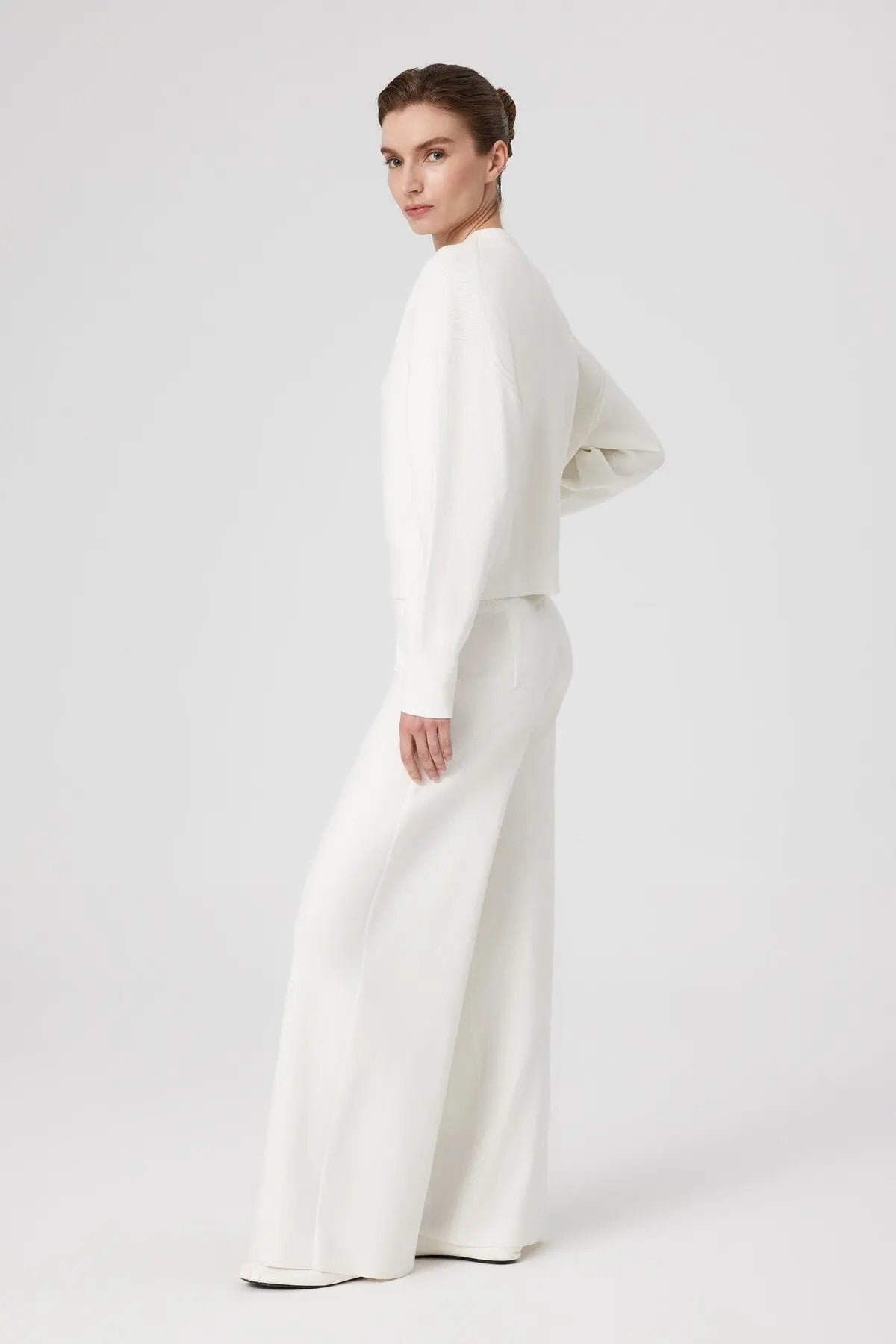 Ekru Düğme Detaylı Kadın Hırka  Mısırlı 1951