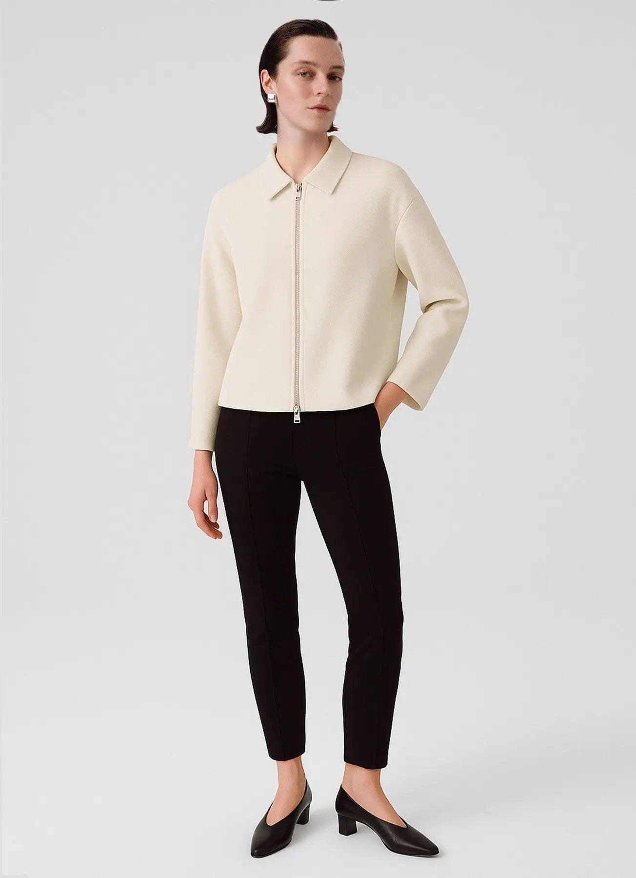 Ekru Gömlek Yaka Fermuarlı Kadın Ceket  Mısırlı 1951