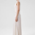 Ekru İnci İşlemeli Eteği Piliseli Uzun Elbise  Mısırlı 1951