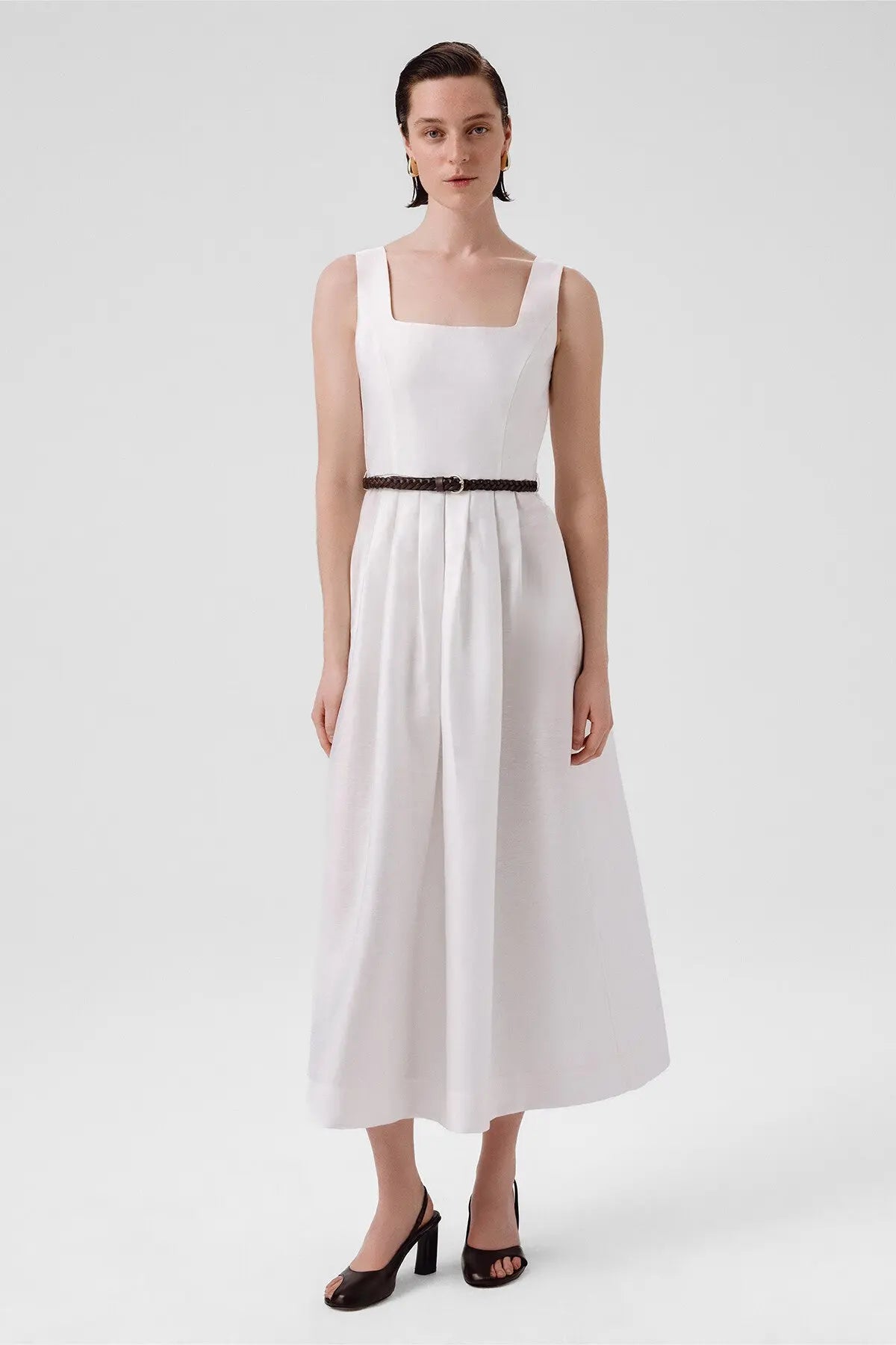 Ekru Kare Yaka Kemer Detaylı Uzun Elbise  Mısırlı 1951