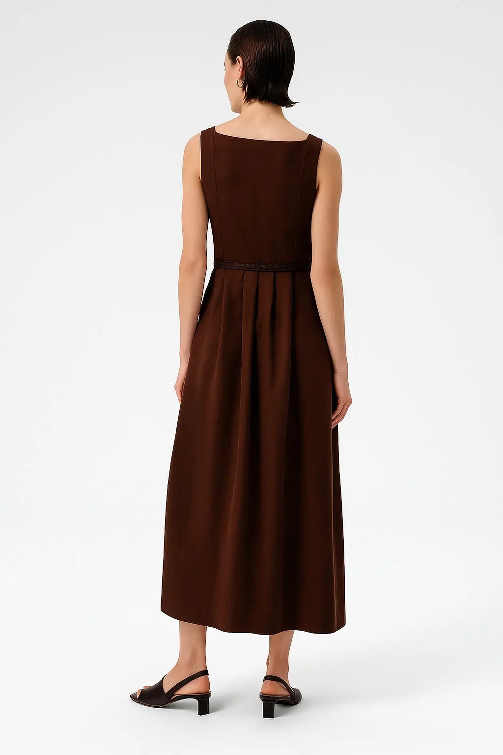 Kahverengi Kare Yaka Kemer Detaylı Uzun Elbise  Mısırlı 1951