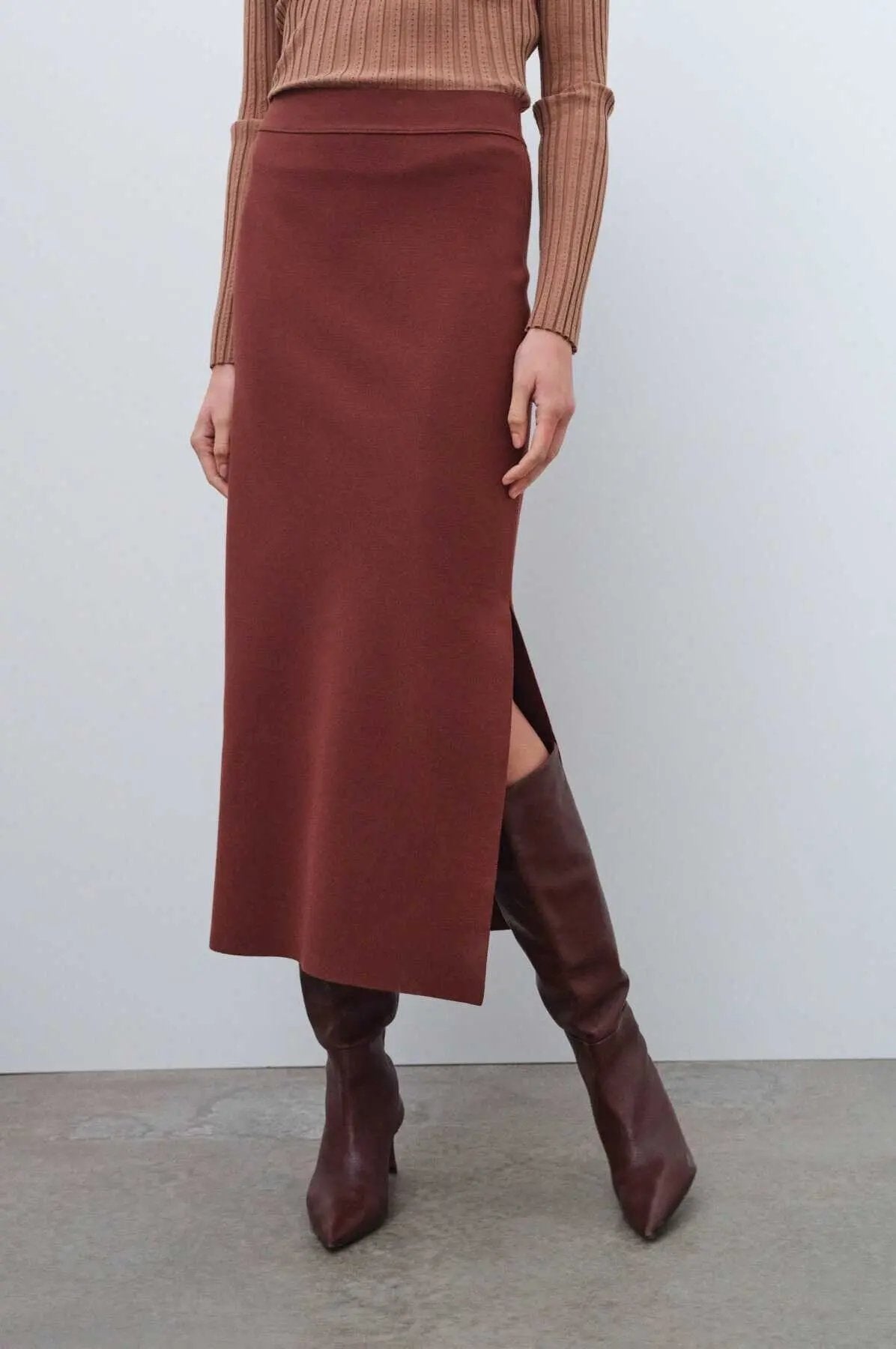 Kahverengi Yırtmaç Detaylı Midi Etek  Mısırlı 1951