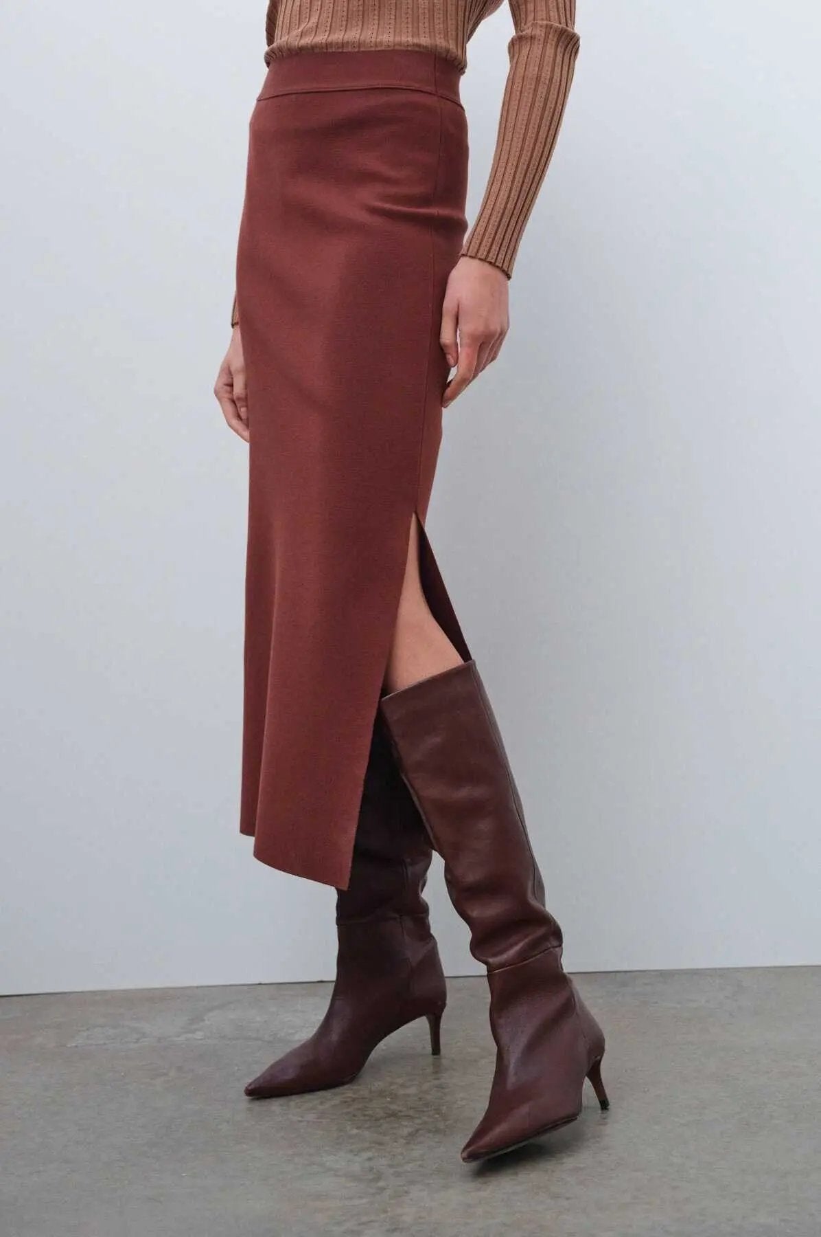 Kahverengi Yırtmaç Detaylı Midi Etek  Mısırlı 1951