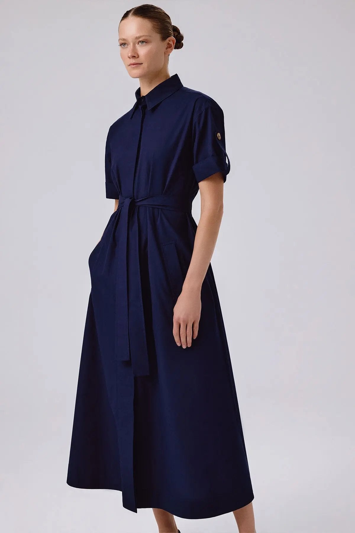 Lacivert Gömlek Yaka Kısa Kollu Uzun Elbise  Mısırlı 1951