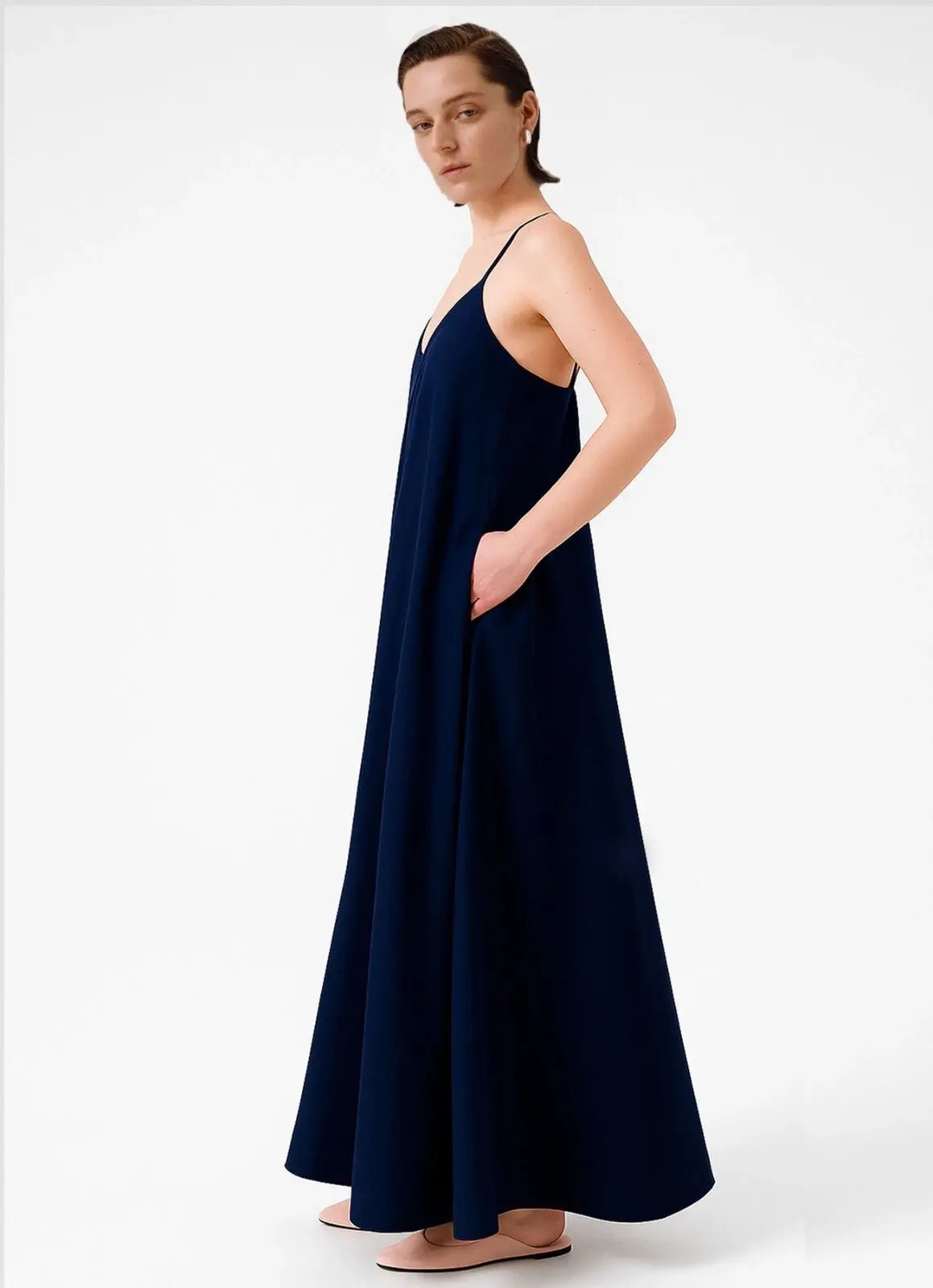 Lacivert İnce Askılı V Yaka Uzun Elbise  Mısırlı 1951