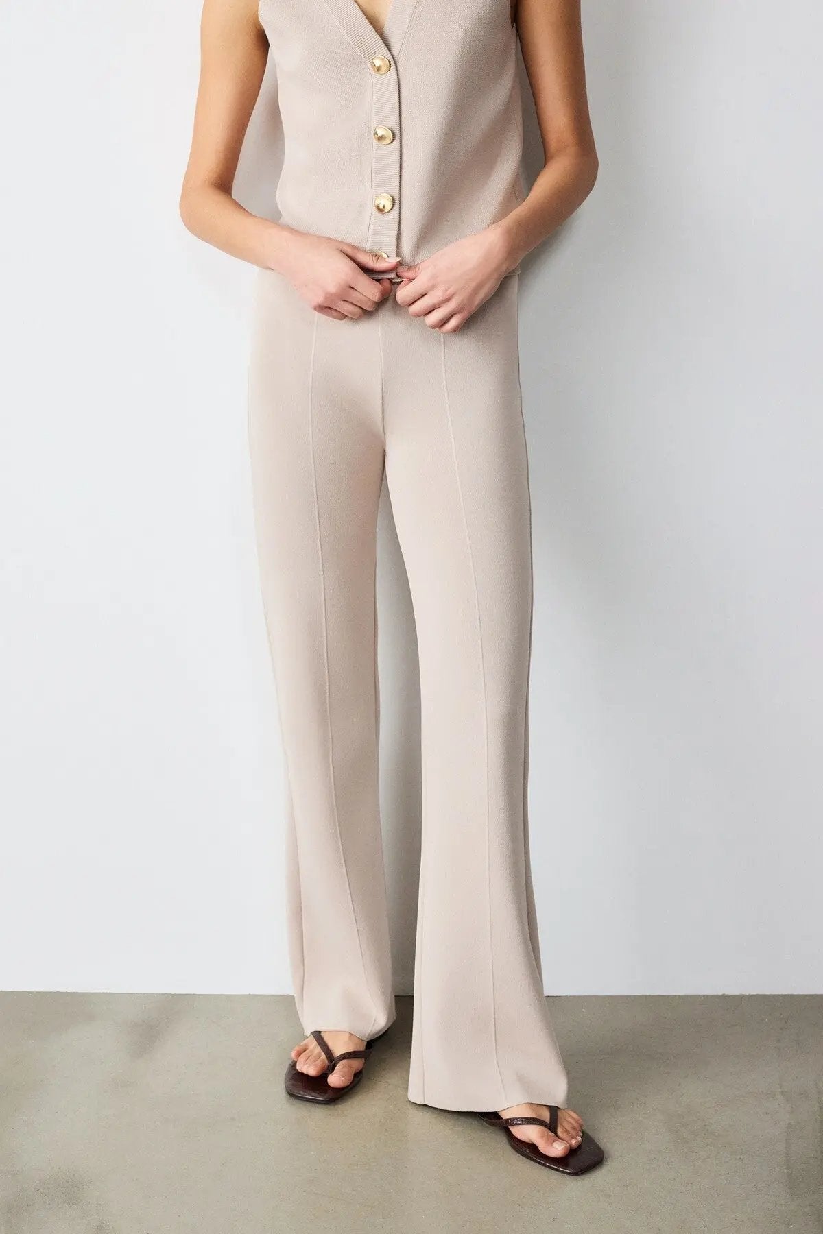 Nervürlü İspanyol Paça Beige Kadın Pantolon  Mısırlı 1951