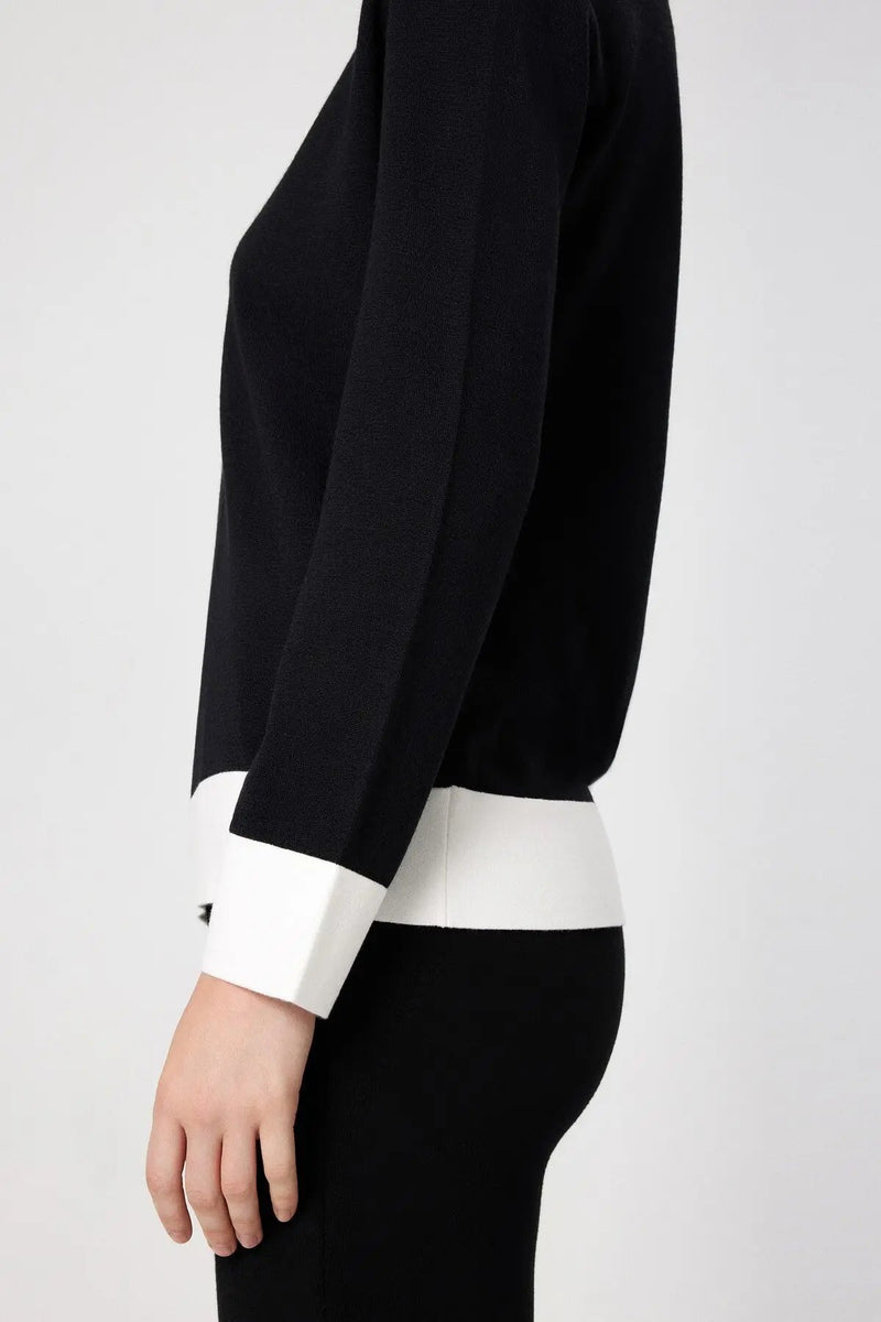 Siyah Beyaz Manşetli Uzun Kollu Kadın Kazak  Mısırlı 1951