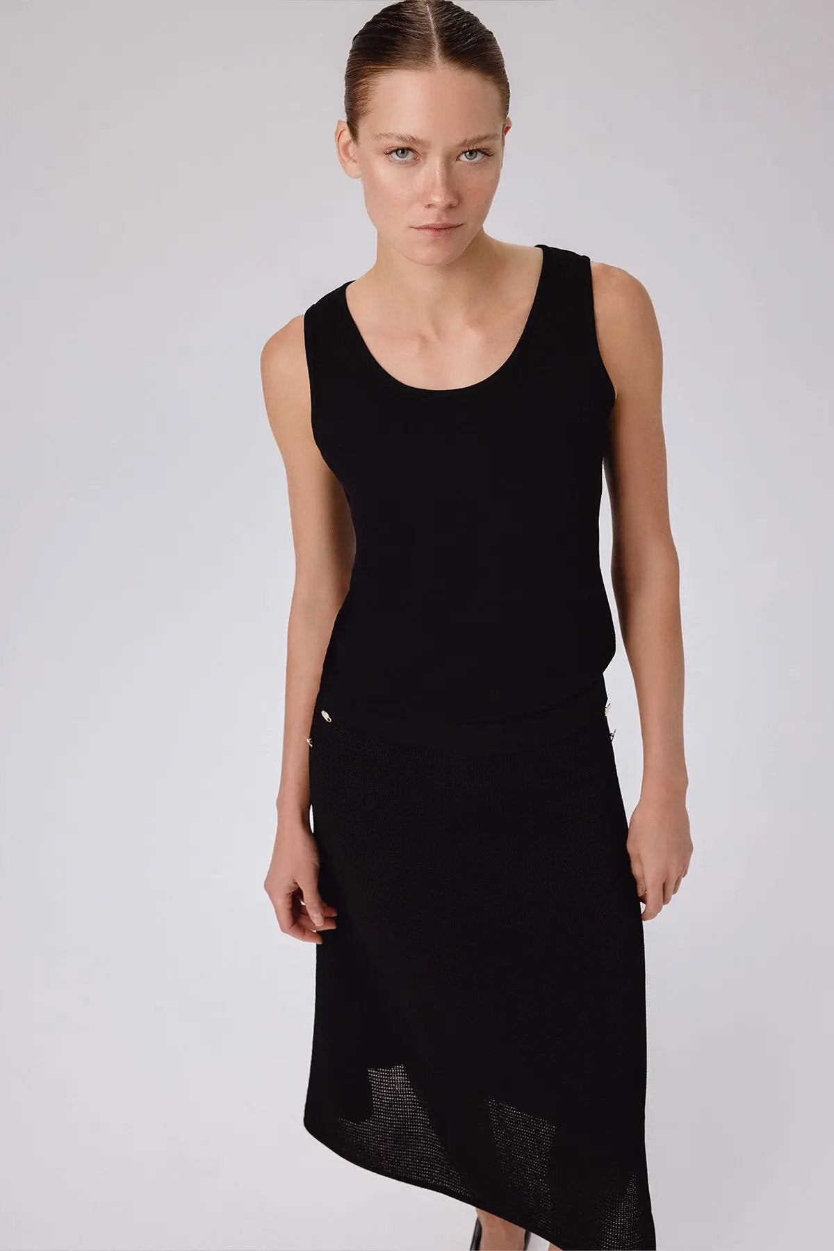 Siyah Kalın Askılı Yuvarlak Yaka Kadın Atlet  Mısırlı 1951