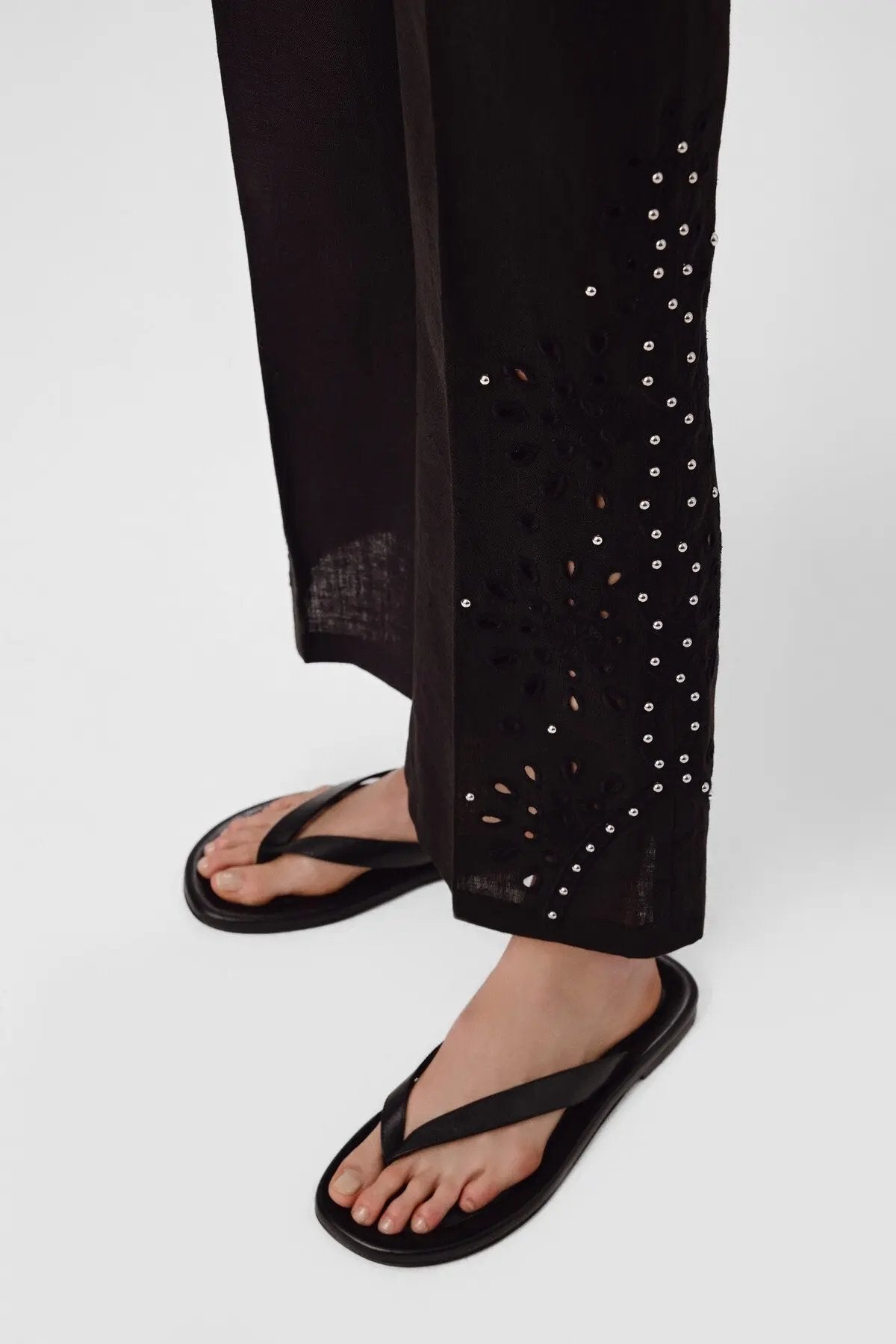 Siyah Taş İşlemeli Kadın Pantolon  Mısırlı 1951