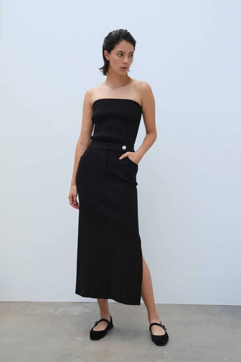 Siyah Yırtmaç Detaylı Uzun Triko Etek  Mısırlı 1951