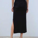 Siyah Yırtmaç Detaylı Uzun Triko Etek  Mısırlı 1951