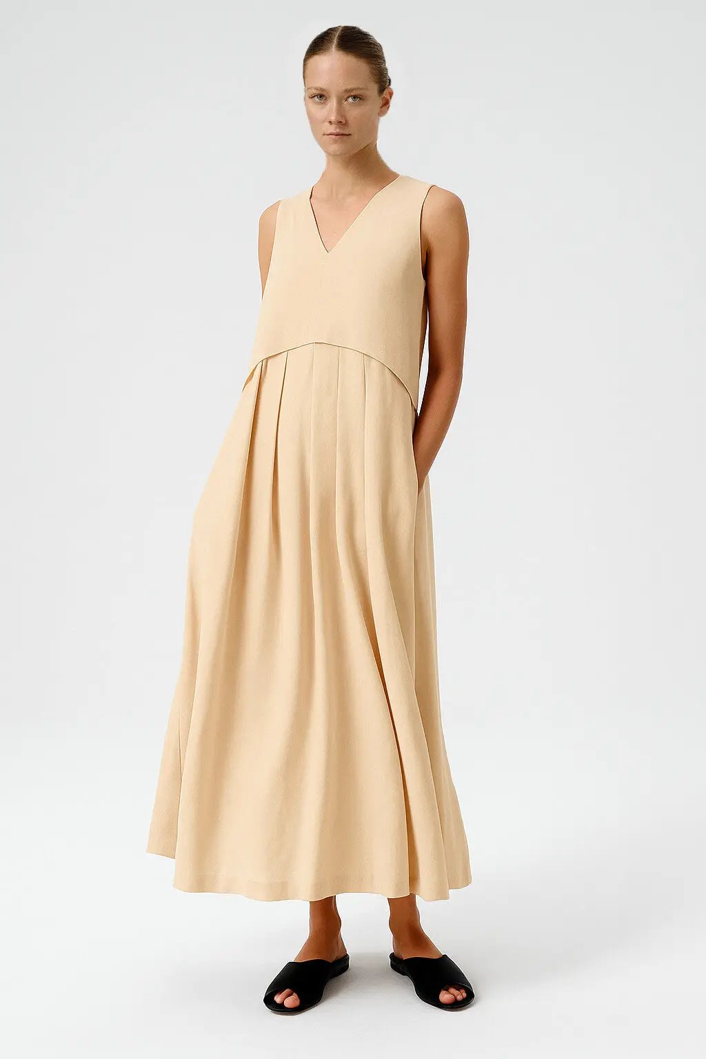 Taş Eteği Pileli Kolsuz Uzun Elbise  Mısırlı 1951