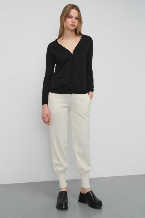 Black V Neck Women’s Cardigan - Triko Mısırlı