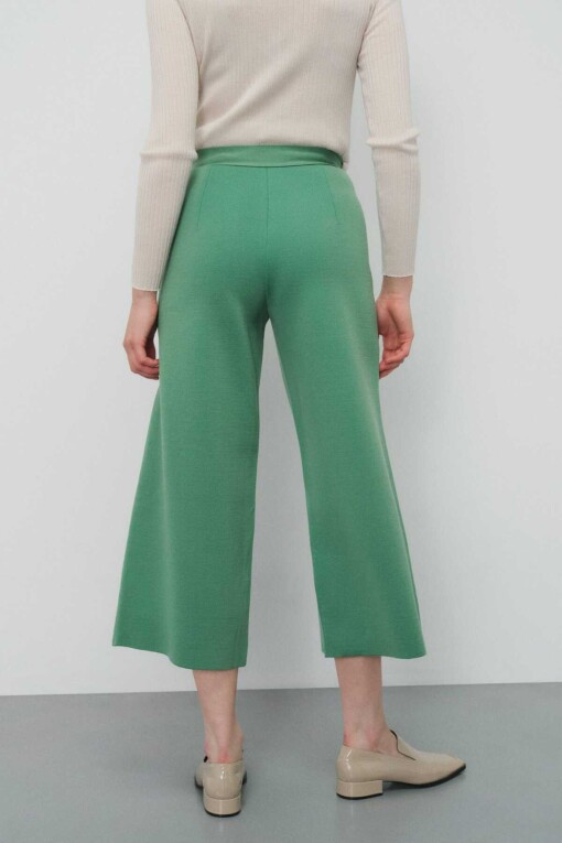 Green Cropped Women's Pants - Triko Mısırlı