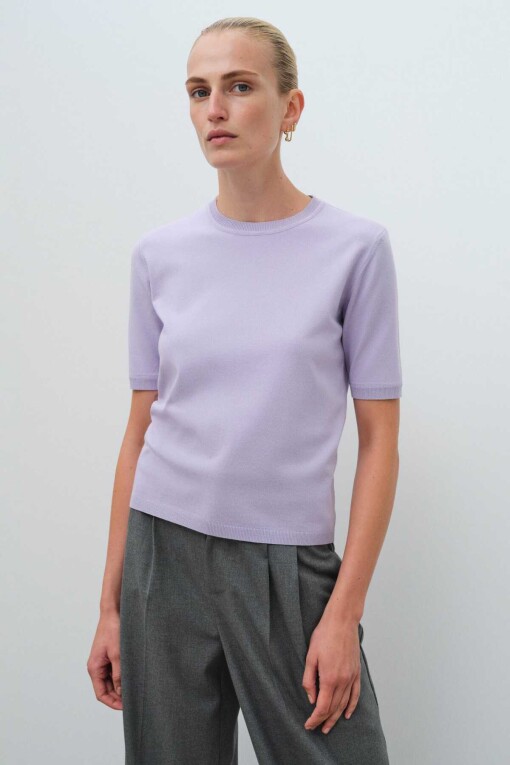 Short Sleeve Lilac Women’s Sweater 